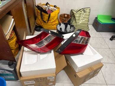 Lampu belakang bezza