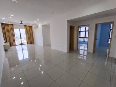 Condominium For Rent in The Suritz