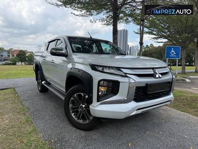 Mitsubishi Triton VGT PREMIUM in Jalan Kuching, KUL
