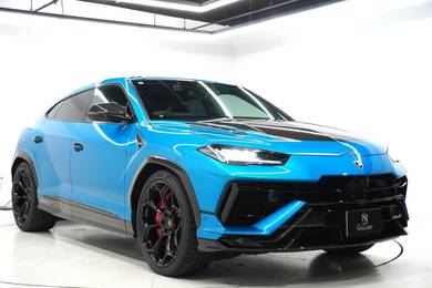 Lamborghini Urus SE in Bandar Bukit Raja, SGR