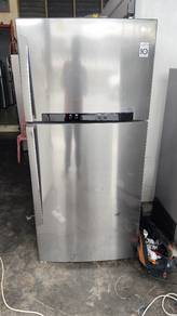 peti ais dua pintu 400liter 