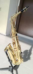 Jupiter jas 500 alto saxophone 