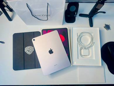 iPad Air M1 5th Gen 64GB | 10/10 | Full Set