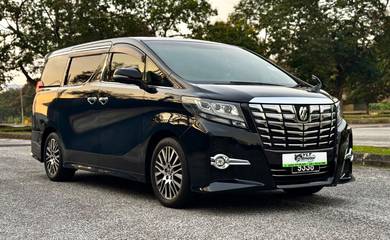 2015 Toyota Alphard 
