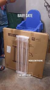 Baby gate baru