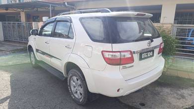 Toyota Fortuner V in Kota Kinabalu, SBH