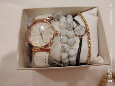 Brand New Ladies’ Watch Set – Elegant & Stylish ✨