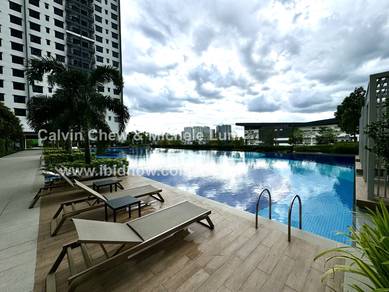 Service Residence For Sale in M Luna