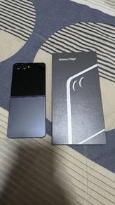 Brand New Galaxy ZFlip 7 512gb Jetblack