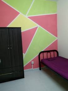Room in Petaling Jaya, SGR