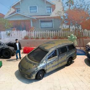 CFE340 2000 TOMY TOMICA 1:65 Toyota Estima Gold di