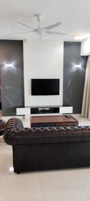 Condominium For Rent in Gurney Paragon
