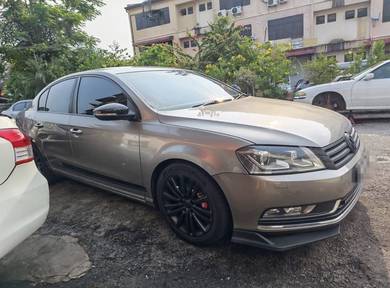 Volkswagen Passat TSI (CBU) in Bayan Lepas, PNG