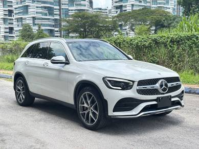 Mercedes Benz GLC300 300 4MATIC AMG LINE in Kota Damansara, SGR