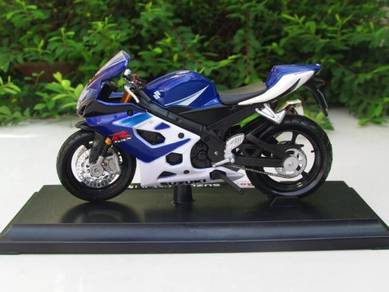 Maisto 1-18 Diecast Motorcycle Suzuki CSX-R 1000