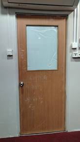 Pintu Office 