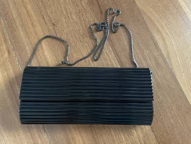 Eclipse Black Clutch 
