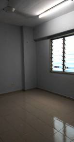 Apartment For Rent in Sri Rakyat Apartment