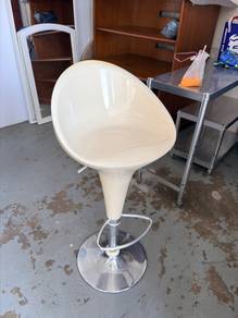 high stool bar (1 unit only)