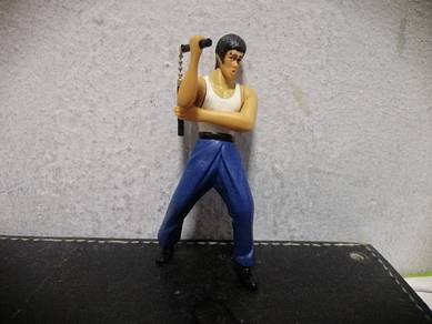 Vintage Plastic Figurine Bruce Lee
