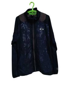 3.Oakley Vintage Technical Jacket Black Navy