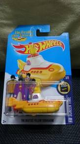 Hotwheels The Beatles Yellow Submarine not Tomica