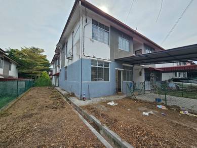 Townhouse For Sale in Tanjong Minyak,MLK