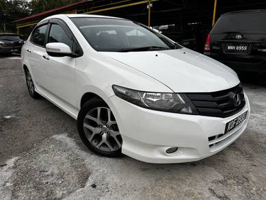 Honda City E in Kajang, SGR