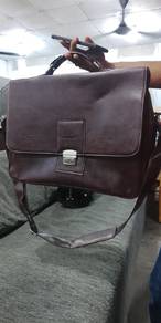 beg laptop kulit timberland