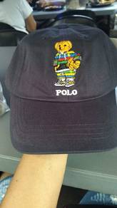 Topi polo bear