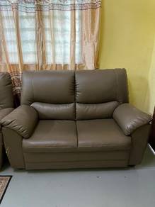 Sofa 2 Seater Leather