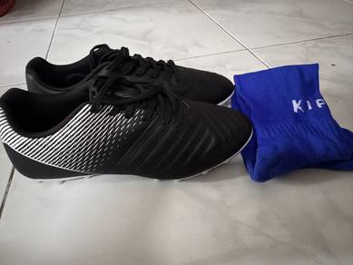 kasut bola decathlon kipsta