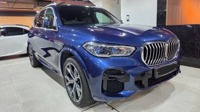 BMW X5 xDRIVE45e M SPORT in Chan Sow Lin, KUL