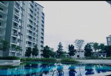 Apartment For Sale in Scott Towers @ Larkin JB