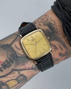 29mm 1994 Vintage Seiko Tank Quartz SGP JDM