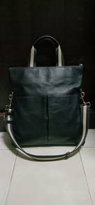 C o a c h Messenger Bag Padu