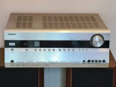 Onkyo TX-SR706 and Speakers