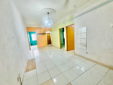 Apartment For Sale in Desa Mentari