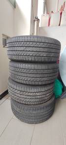 235/50/18 toyo
