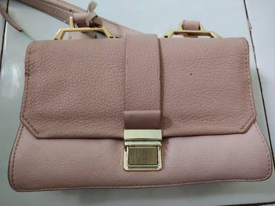 sling bag miu miu