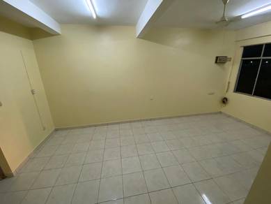Terraced House For Rent in Papar,SBH