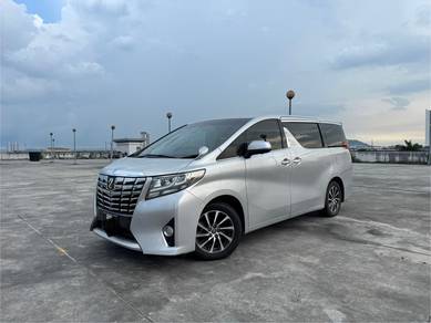 Toyota Alphard  in Bandar Puteri Puchong, SGR