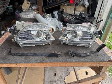 No 20-2-10 Lexus LS600H LS460 Hid Foglamp Jpn
