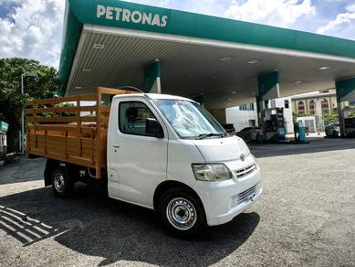 Daihatsu Gran Max S402RP-TMRFJG in Kepong, KUL