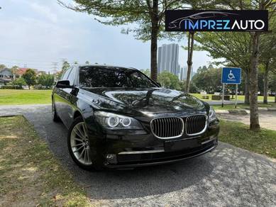 2011 BMW 730Li 30Li (CBU)