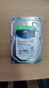 Seagate SkyHawk ST4000VX007
4TB
