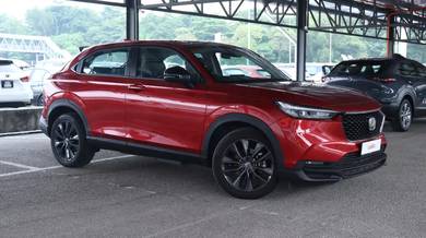 Honda HR-V TURBO V in Sitiawan, PRK