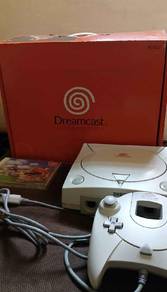 SEGA DREAMCAST with games