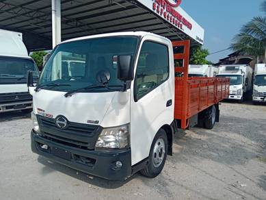 2012 Hino WU720R Kargo Am 16'10"