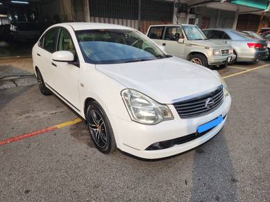 Nissan Sylphy LUXURY in Petaling Jaya, SGR